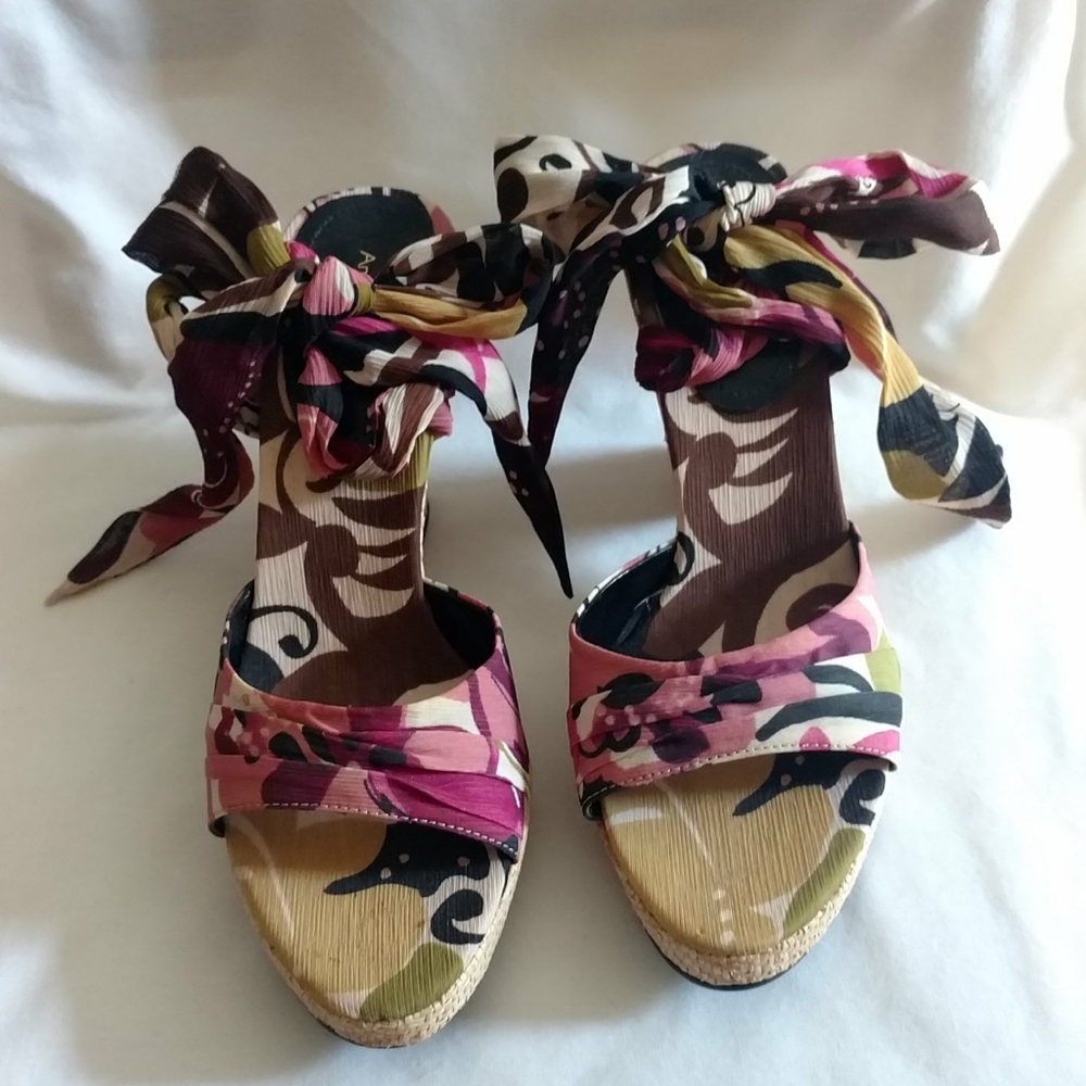 Amanda Smith Sancere size 7